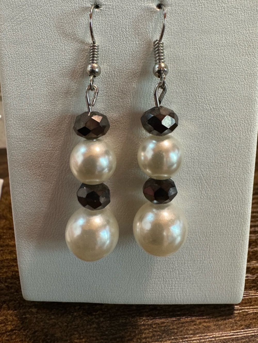 Pearl & Black Crystal Beaded Dangle Earrings Silver Tone Elegant Statement